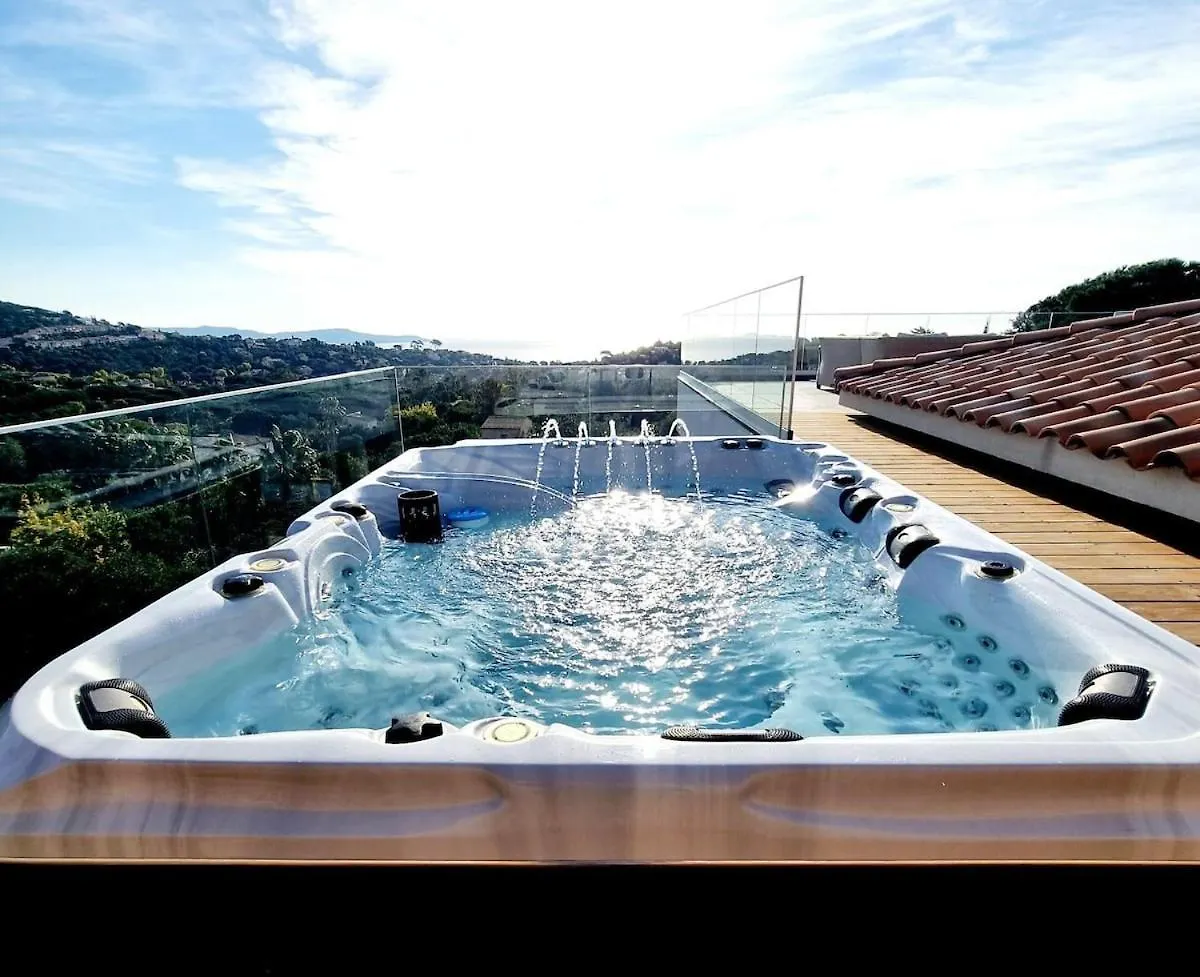 Villa De Luxe Vue Mer Les Oiseaux Du Paradis キャバレール・シュル・メール